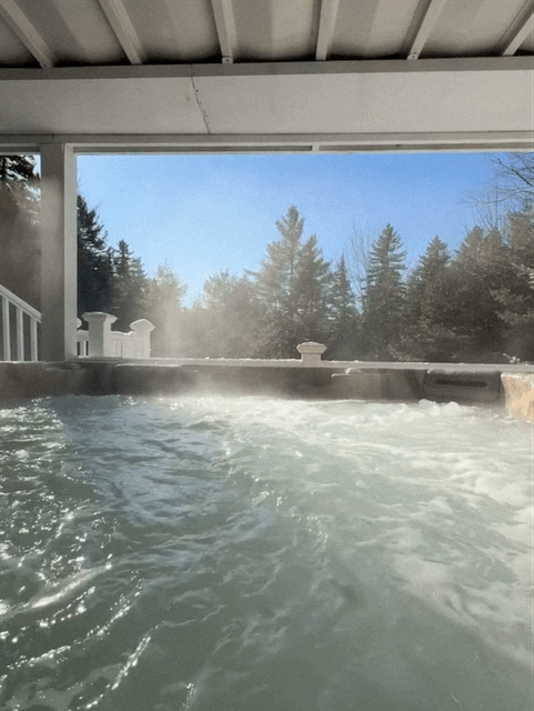 outdoor hot tub all-year-round at 4-bedroom airbnb in Vermont